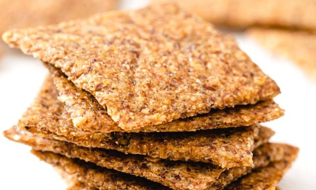 Flax Crackers and Olive Tapenade