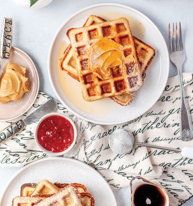 LIGHT AND FLUFFY CINNAMON WAFFLES