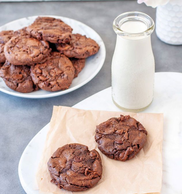 CHEWY DOUBLE CHOCOLATE CHIP COOKIES