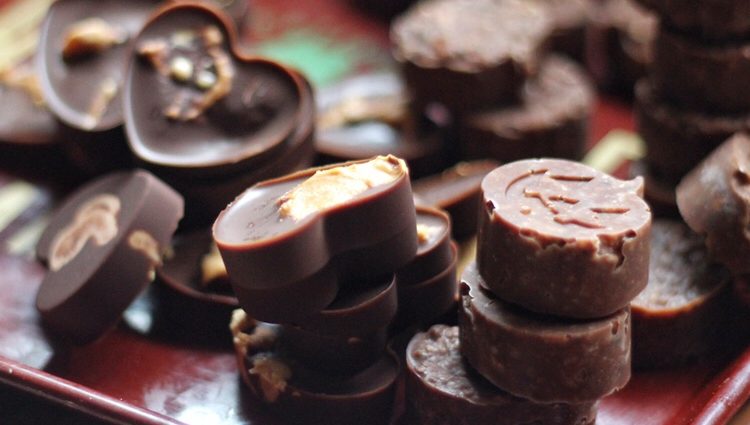 Chocolate-Walnut Fat Bombs