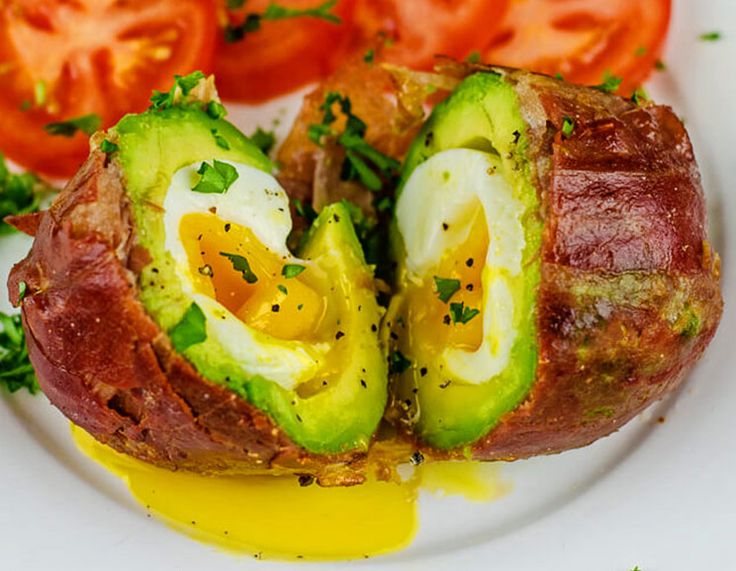 Avocado Egg Wrapped into Prosciutto